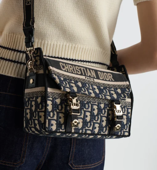 DIOR SMALL DIORCAMP BAG BLUE - Image 4