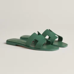 HERMES ORAN SANDAL (VERT LIERRE)