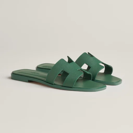 HERMES ORAN SANDAL (VERT LIERRE)
